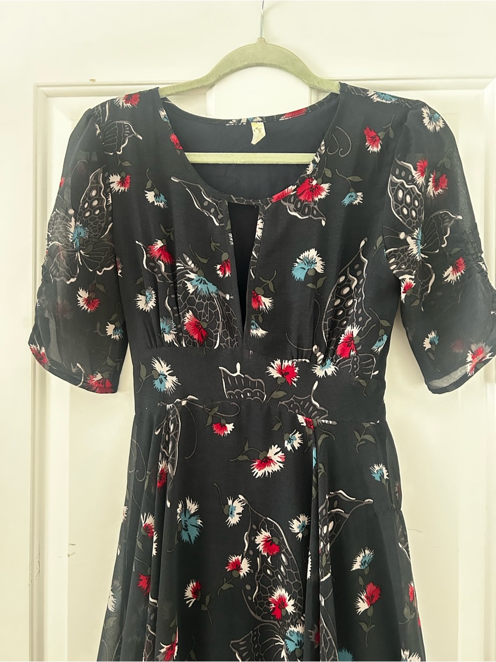 Floral Free People Midi Dress with Keyhole Neck - Picture 9 of 12